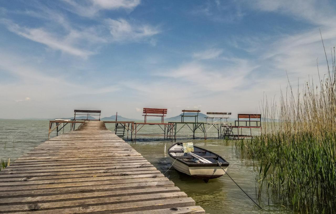 Komfort Home Bursport Bt. Haz Balatonfenyves Kültér fotó